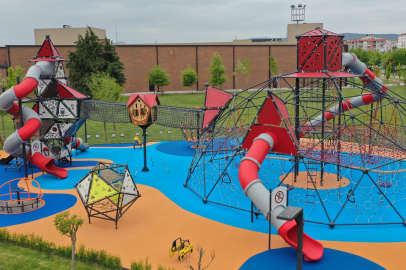 Balıkesir'de 60 Yeni Park ve Oyun Alanı Hayata Geçirildi!