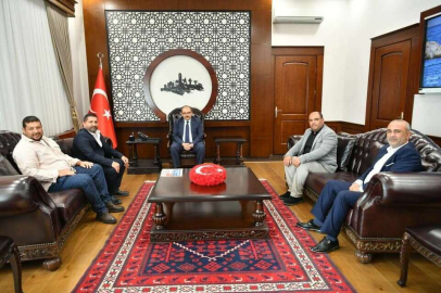 Vali Ustaoğlu Balıkesirin Önde Gelen Temsilcilerini Ağırladı
