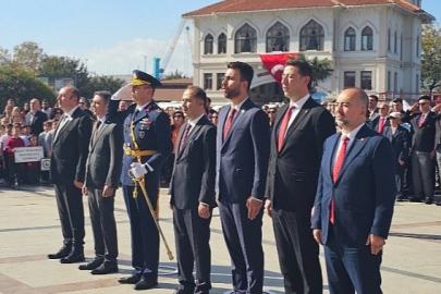 Cumhuriyetin 100. Yılında Bandırma'da Anlamlı Tören
