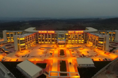 Balıkesir'deki hastanede kadın doktora saldırı; 2 gözaltı.