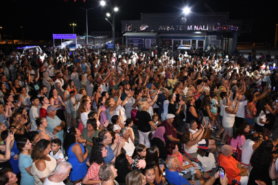 Avşa Adası'nda MOD10 Eğlence Gecesi: Genç yetenekler coşturdu!