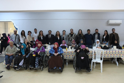 Balıkesir Büyükşehir Belediyesi’nden Yaşlılara Ziyaretler