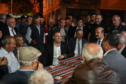Başkan Akın İvrindi’de: “Yakan Biber İçin Kolları Sıvadık