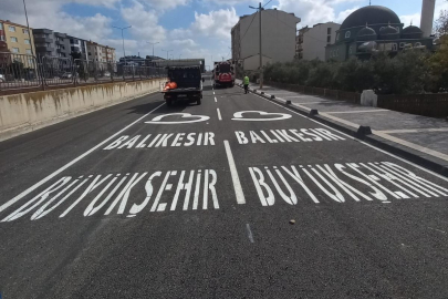 Balıkesirde Trafik Güvenliği Artıyor Yol Düzenlemeleri Tamamlandı