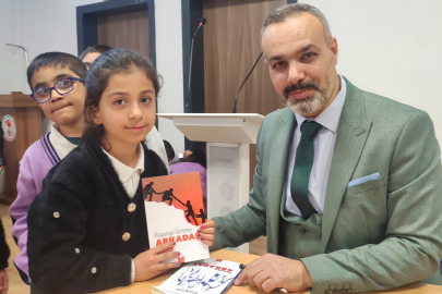 Adıyaman Besni'de 'İyilik Yolcuları' konferansı