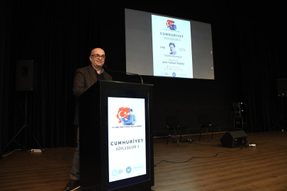 “Mavi Gözlü Dev” Nâzım Hikmet Balıkesir’de Anıldı