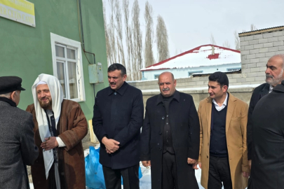 Mardinli kanaat önderleri Ağrı'da iki aileyi barıştırdı