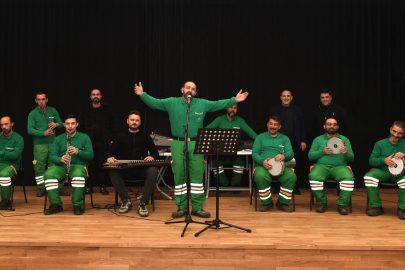 Bursa'da temizlik işçileri kurdukları orkestra ile konser verecek