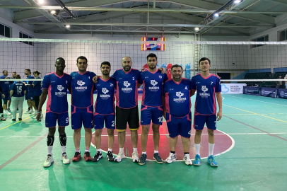 Manyas'ta Geleneksel Voleybol Turnuvası Heyecanı Başladı