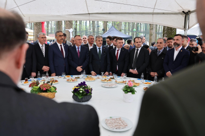 Sakarya protokolü bayramlaştı