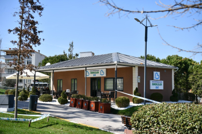 Başkan Akın, Emekliler Evi ile Koca Çınarları Sevindiriyor