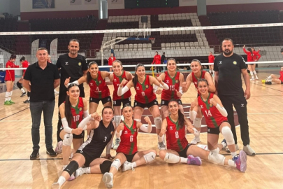 DBB Genç Kadınlar Voleybol Takımı Türkiye Şampiyonası’na galibiyetle başladı