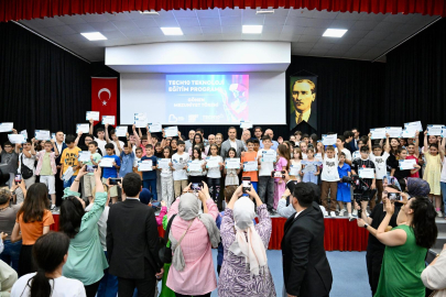 TECH 10 Mezuniyet Töreni Gönen’de Gerçekleştirildi
