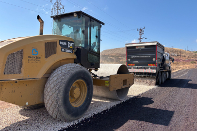 Son Kurşun Anıtı’na Giden Yol Asfaltla Yenilendi