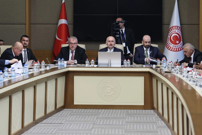 TBMM Komisyonu’nda Vakıflar Kanunu ve kimlik bildirme düzenlemeleri görüşülüyor