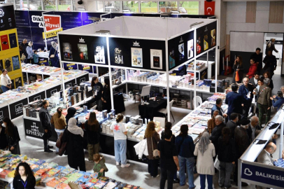 Balıkesir Kitap Fuarı’na 50 bin ziyaretçi
