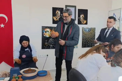 Sanatçı Uğur Işılak’tan Erzurum'da 'engelsiz' ziyaret