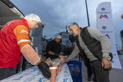 Mersin’de “1 Ekmek 1 Çorba”projesi yeniden başladı