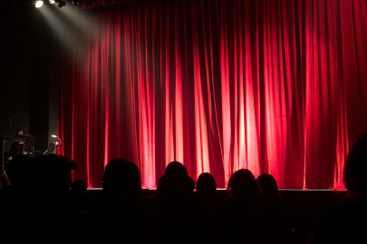 Sakarya’da Genç Sahne Tiyatro Okulu seçmeleri başlıyor