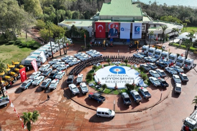 Antalya Büyükşehir Belediyesi araç filosunu güçlendirdi