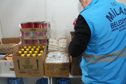 Milas'tan ihtiyaç sahiplerine gıda kolisi desteği