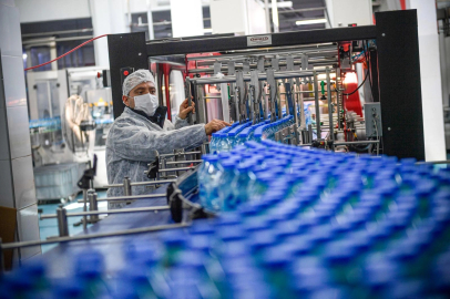 İzmir’in suyu Şaşal yeni yüzüyle raflarda