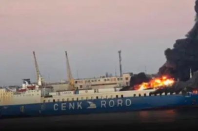 Rusya, Yunan gemisini vurdu