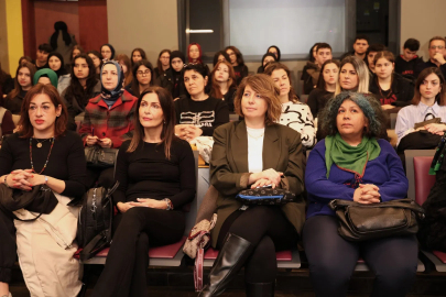 Beden dili ve kelimelerin gücü Bursa Osmangazi’de anlatıldı