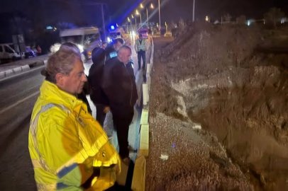 Burhaniye'de 50 Yıllık Ana Altyapı Hattında Arıza Mesaisi